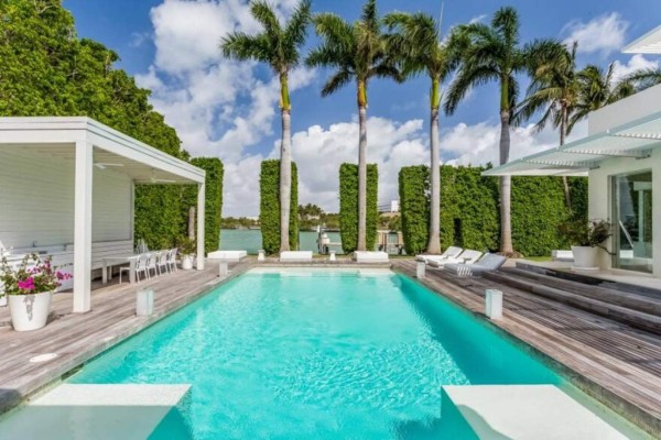 La 'casa maldita' de Shakira: Así es su ostentosa mansión en Miami que nadie quiere comprar