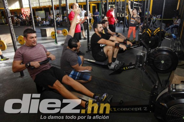 Fuerza y resistencia en el 'Fittest in the box” San Pedro Sula 2015
