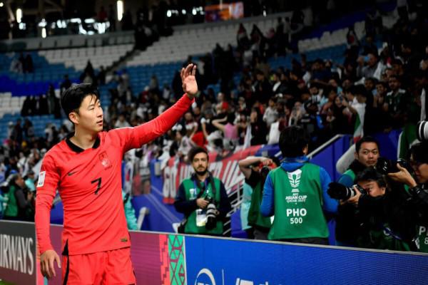Son Heung-Min sale herido tras una pelea y revelan el insólito motivo del altercado: Así quedó su mano