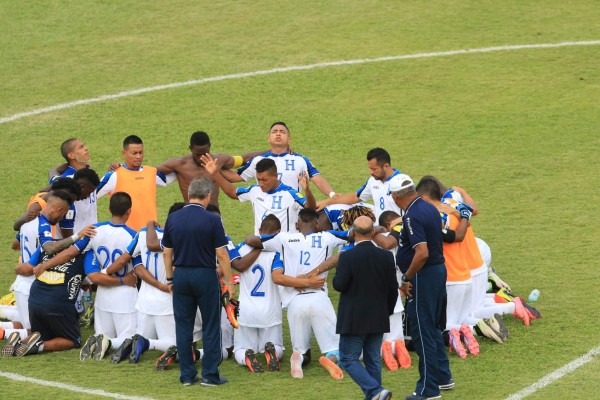 Honduras, una Selección que enfrenta adversidades aferrada a la fe