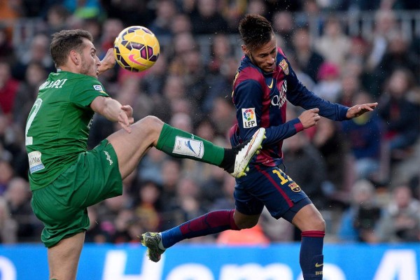 Barcelona goleó 5-0 a Levante con triplete de Lionel Messi