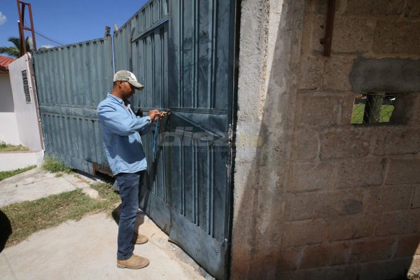 Donis Escober, ganadero: de sombrero y buen jinete; cambió la pelota por el ordeño de vacas