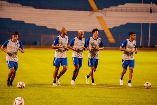 Eddie Hernández, el único cañonero actual de Honduras que sabe cómo anotarle a Costa Rica