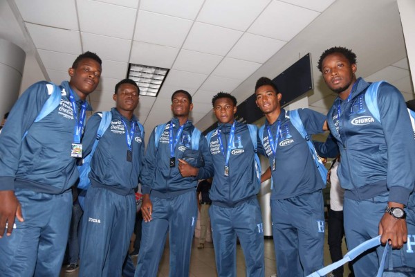 Las mejores imágenes del recibimiento de la Selección Sub-20