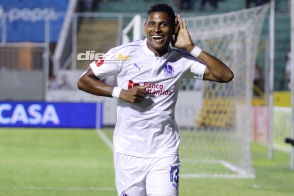 Carlo Costly, el histórico goleador hondureño queda al borde del retiro; Marathón no contaría con él