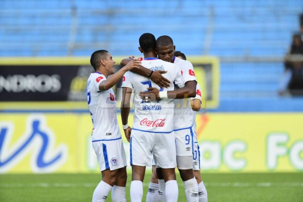 El proyecto de Real España y Medford se quiebra a pedazos por los malos resultados