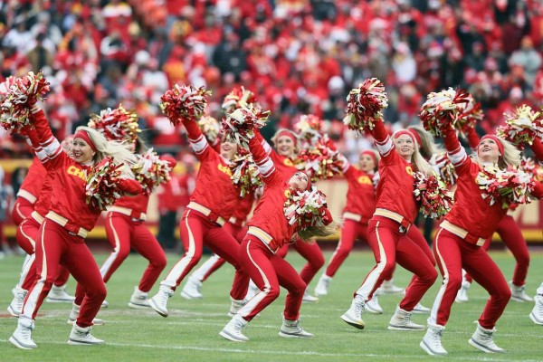 Las cheerleaders de los Chiefs y de los 49ers que van a deslumbrar en el Super Bowl