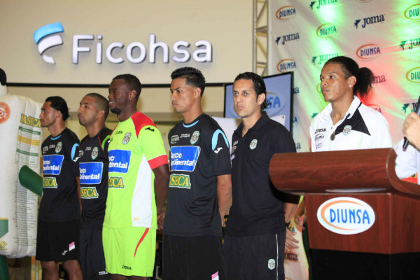 El moustro ya tiene su nueva piel.