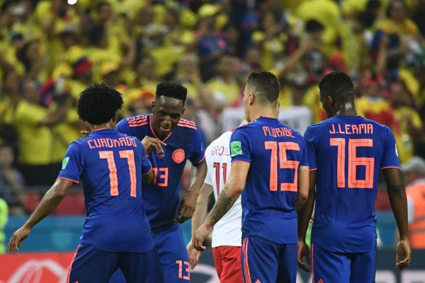 NO VISTE EN TV: El gesto de James con Lewandowski, lo besos de Falcao y la celebración de Mina