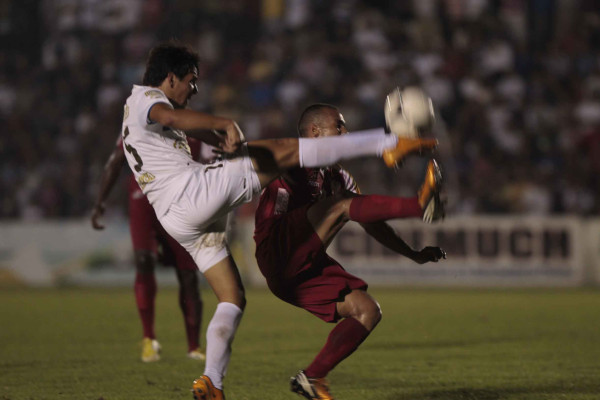 Olimpia perdió 0-1 ante Choloma estadio Rubén Deras