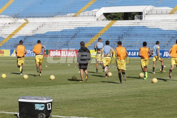 CURIOSAS: La incertidumbre en el Olímpico y la partida del Marathón