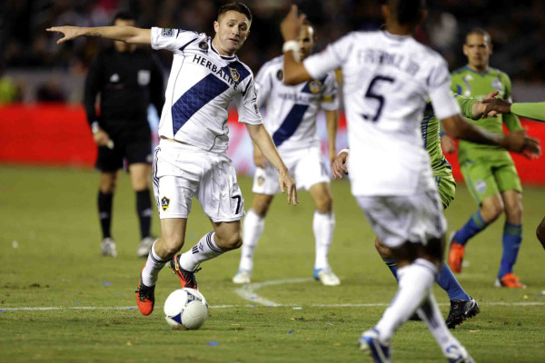 Galaxy manda goleado a casa al Seattle