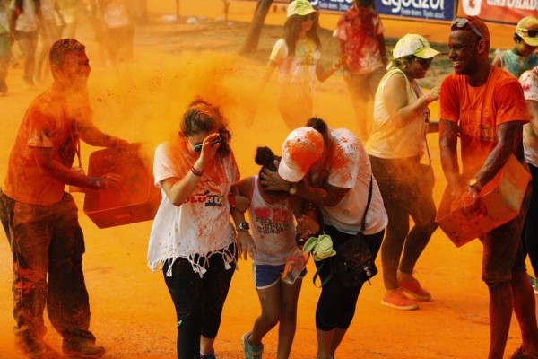Las chicas más hermosas que engalanaron el Colorun 2016