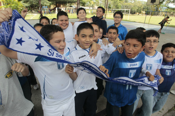 Ambiente antes del juego Honduras vrs Panamá
