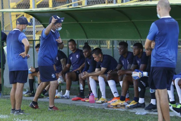 MERCADO: Olimpia busca fichar lateral, Motagua anuncia su quinta baja y legionario está de regreso