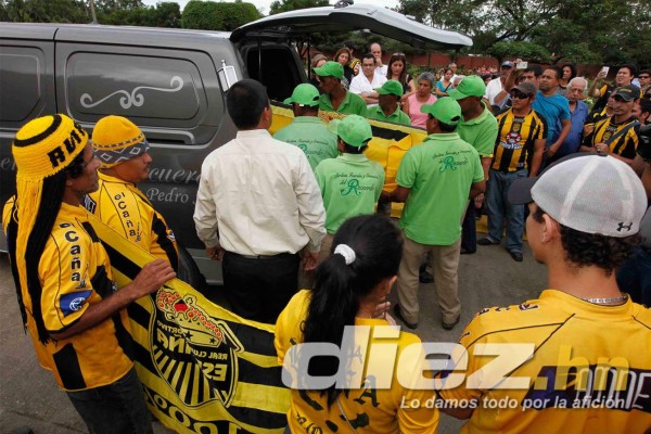 La emotiva despedida a Mario Verdial.