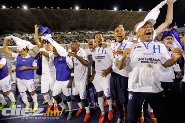 Celebración de los mundialistas