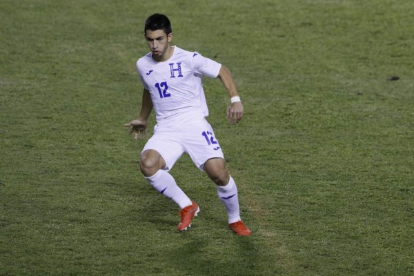 ¡OFICIAL! Fabián Coito manda nueve cambios en la alineación de Honduras ante El Salvador