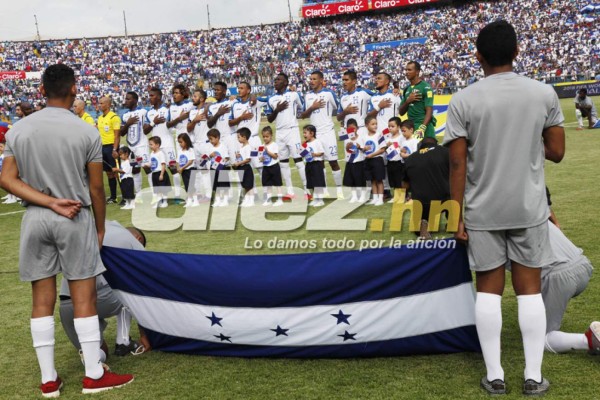 Las imágenes que la televisión no te presentó del Honduras-Panamá
