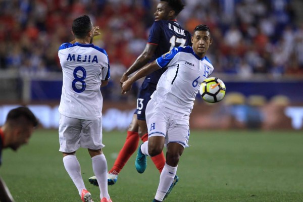 La alineación revolucionada de Honduras ante Guayana Francesa