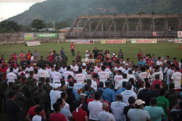 Las imágenes imperdibles del título de Real Sociedad en la Liga de Ascenso