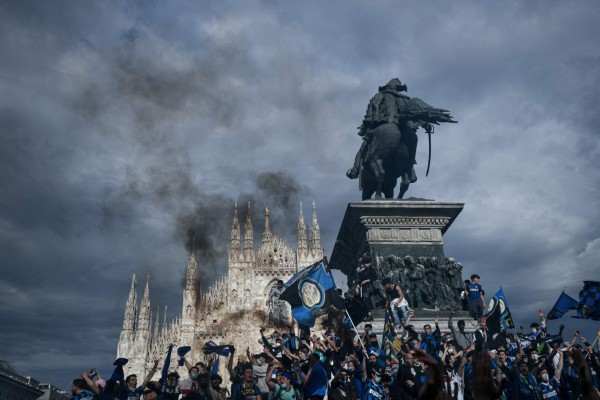 ¡Así se celebra la caída de un imperio! El festejo de los hinchas y jugadores del Inter tras campeonizar en Serie A