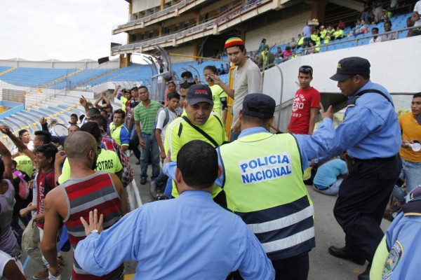 ¡Espectacular ambiente en el Olímpico por la final de Ascenso en Honduras!