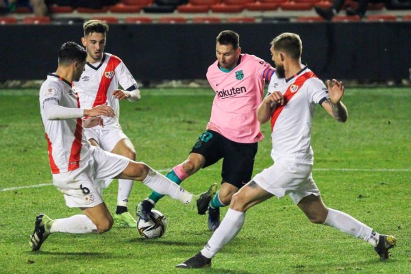 Jugó en la Liga MX y dio pistas del futuro de Messi: su viejo amigo revela lo que hablaron al final del Rayo-Barcelona