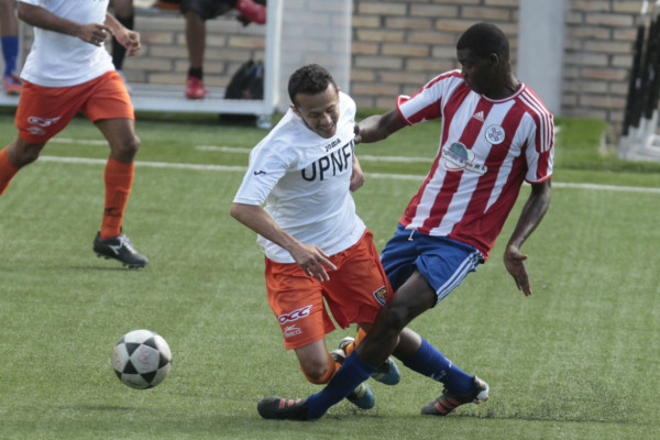 Atlético Municipal y Jaguares dieron espectáculo.