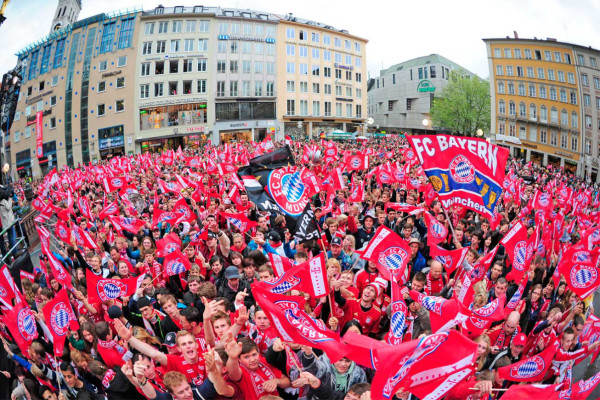 Bayern Múnich se corona campeón de la bundesliga en Alemania .