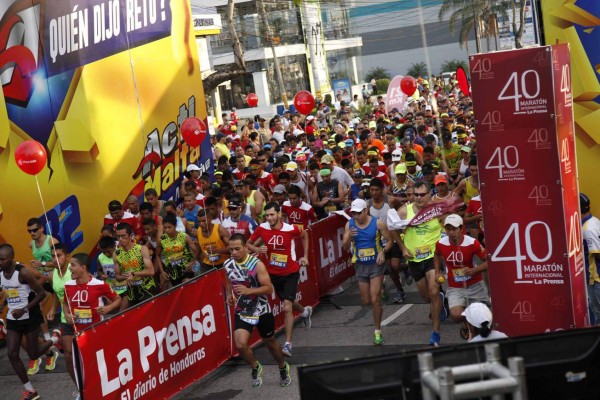 Espectacular jornada atlética en 40 Maratón Internacional de La Prensa