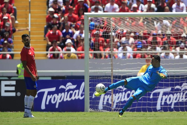 EN FOTOS: Así fue el homenaje que le dieron a Keylor Navas en Costa Rica