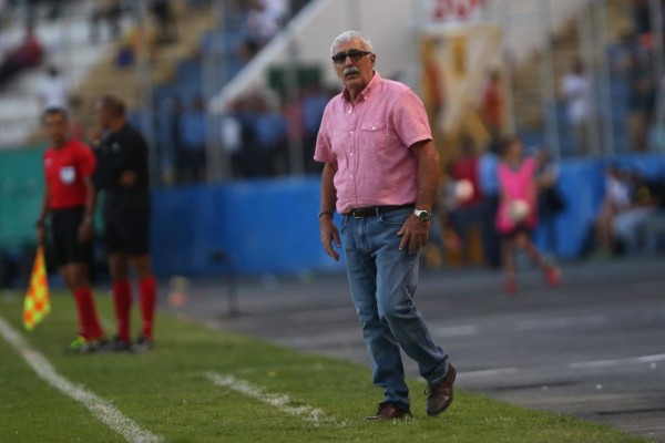 Los técnicos que podrían suplir a Hernán Medford en el Real España