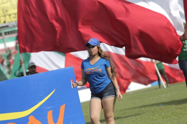 ¡COSITAS! Las lindas chicas que adornaron el Marathón-Real España en el Yankel