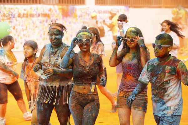 Las chicas más hermosas que engalanaron el Colorun 2016