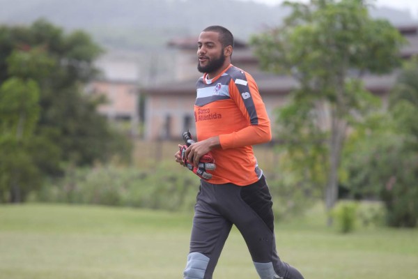 El otro 11 de Olimpia, una alternativa de Nahún Espinoza en la Liga