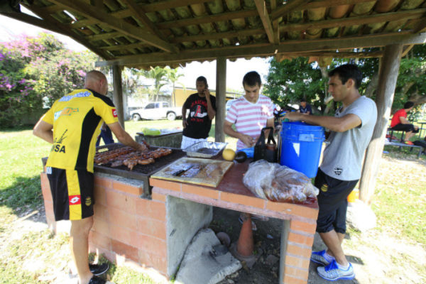 Real España y un asado de buenas vibras.