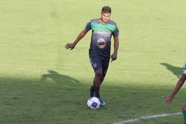 Sin trabajo: Reconocidos jugadores hondureños que siguen como agentes libres