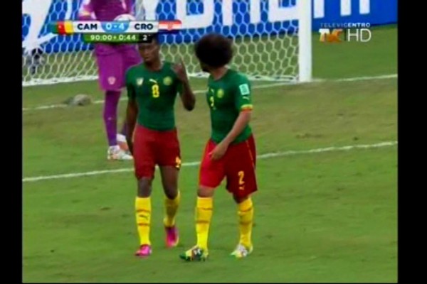 Bronca entre cameruneses al final del juego ante Croacia