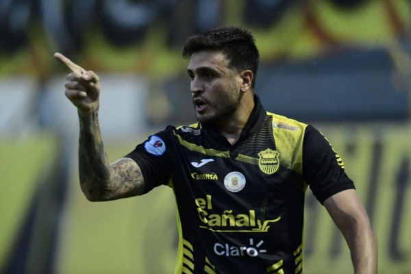 Sin centrales naturales: El arsenal del 'Potro' Gutiérrez con Real España para ganar el derbi ante Marathón en el Yankel