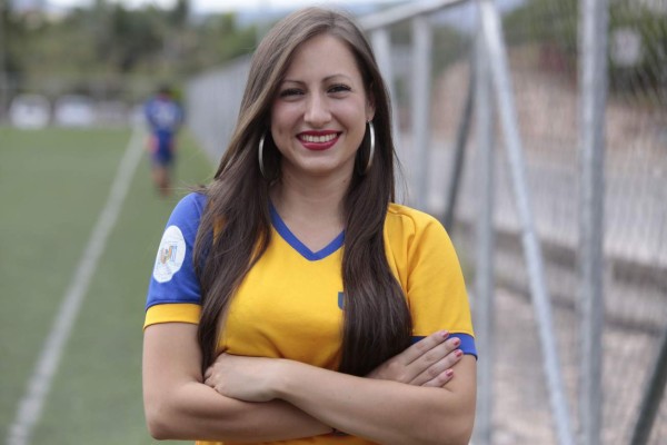 Leysi Reyes, un talento puro y gran apasionada del fútbol sala
