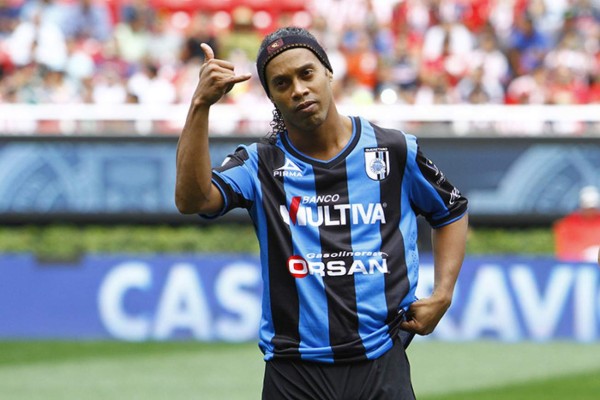 Los futbolistas profesionales que han sido víctima del racismo