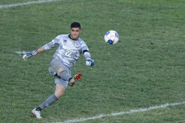 Mercado: Dos hondureños más a Portugal, bajas Motagua y Olimpia y Real España descarta fichaje