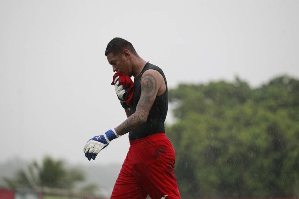 ¡NO SE VIO EN TV! Lindas chicas, la lluvia y la fiel afición en la jornada 13