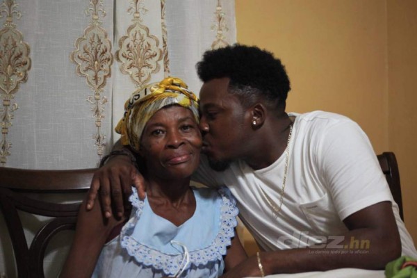 Madre de Marvin Chávez y el milagro divino que espera para su hija