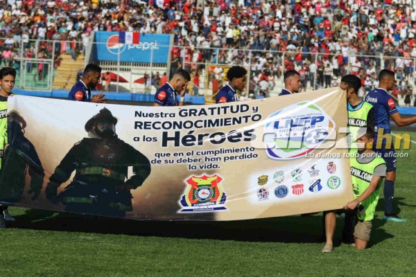 No se vio por TV: El bonito gesto del Olimpia y la policía hizo el mejor partido