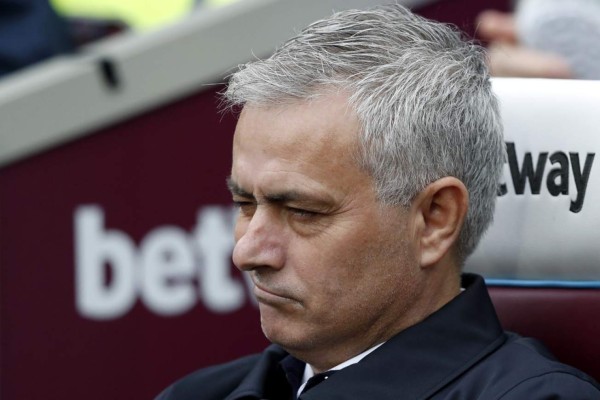 Debut de Mourinho con el Tottenham fue de mucha euforia en casa del West Ham