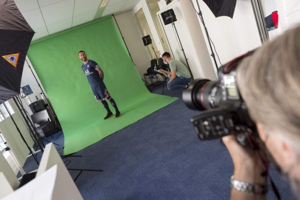 Nuevo dorsal y sorpresiva charla: Así fue el primer día de Sergio Ramos como jugador del PSG