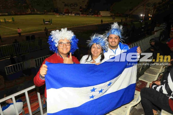 FOTOS: Chicas lindas, ambientazo en el Nacional y la novia de jugador hondureño