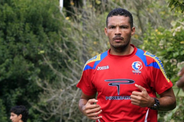 Grandes jugadores hondureños que se retiraron en el anonimato